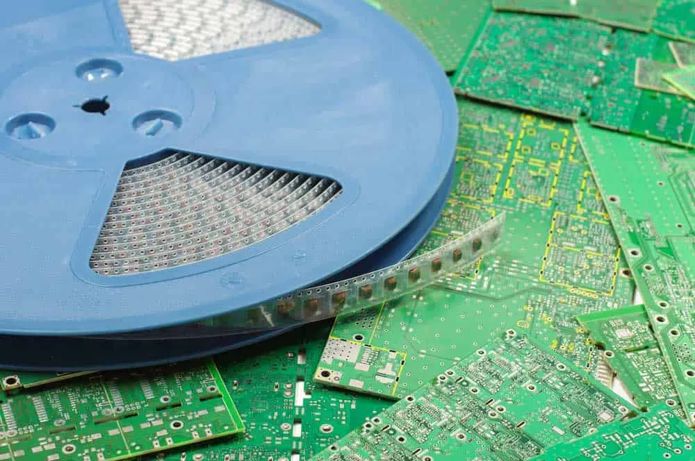 SMD vs. SMT vs. THT: Comparing PCB Mounting Technologies